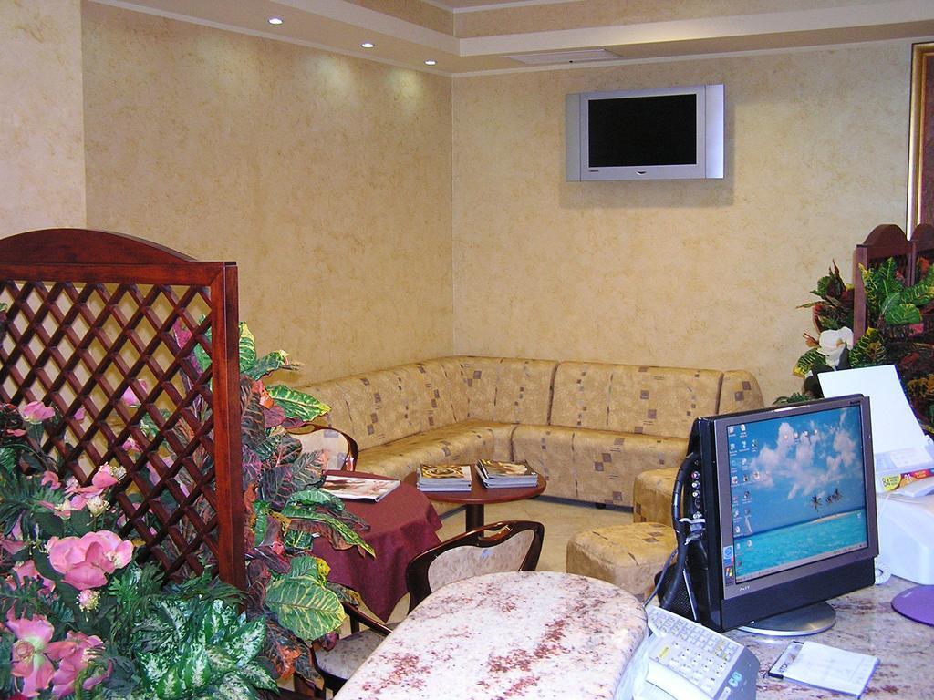 Hotel Mistral Портоскузо Экстерьер фото